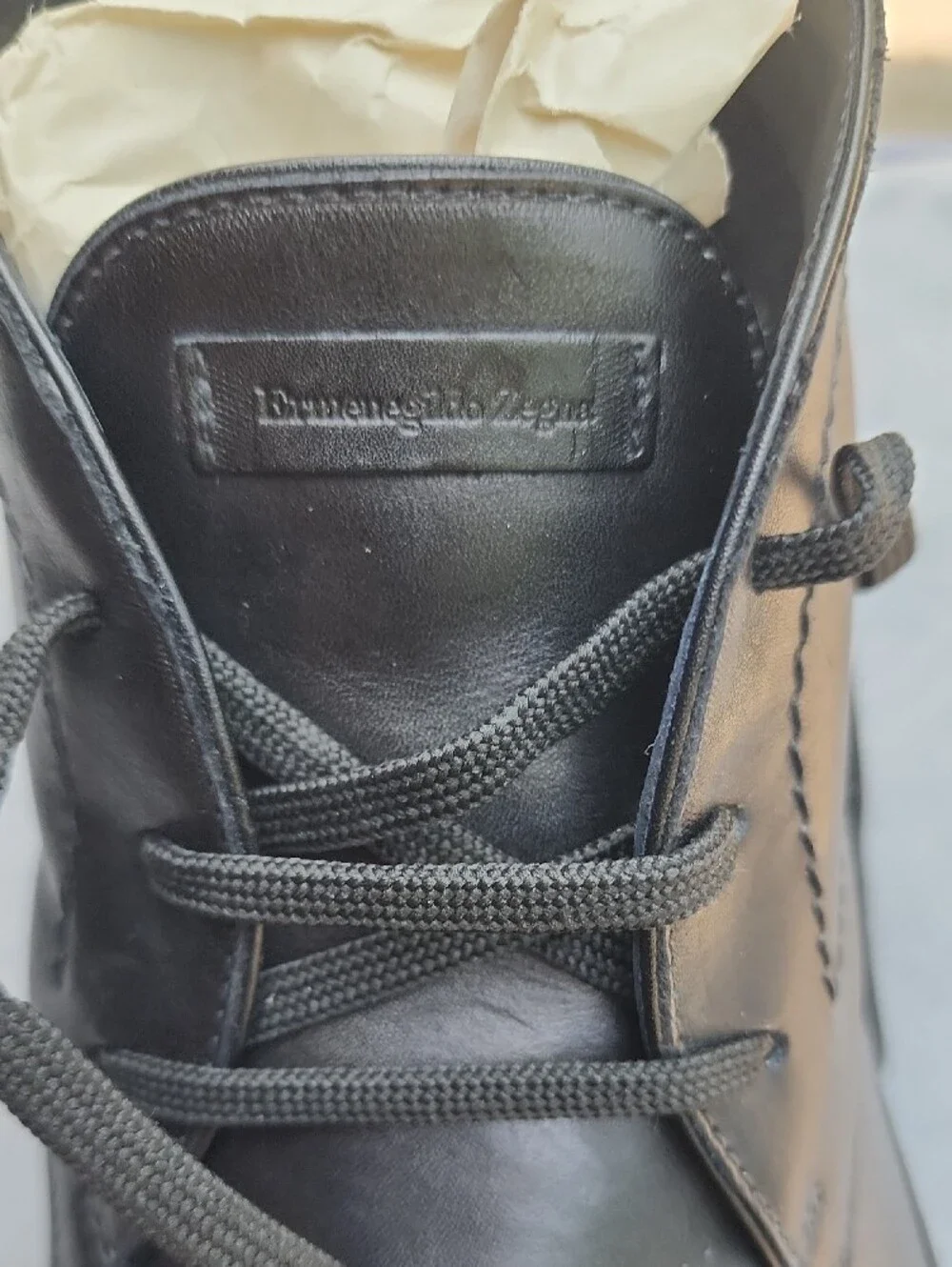 Ermenegildo Zegna Men’s Black Leather Chukka Boot